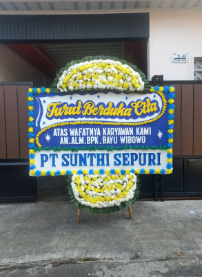 Papan Bunga Duka di Kacang Pedang