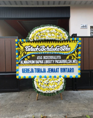 Papan Bunga Duka di Kacang Pedang